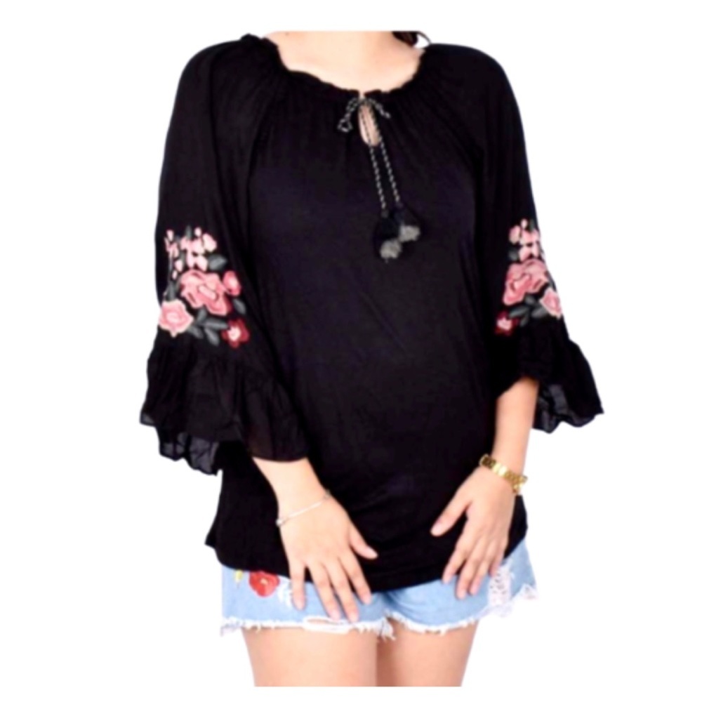 Vintage America embroidered floral bell sleeves women’s blouse size small - Picture 1 of 4